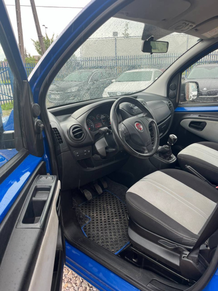 
								Fiat Qubo full									