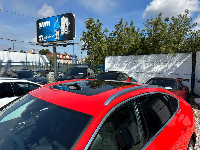 
								Audi e-tron 55 quattro S-line full									