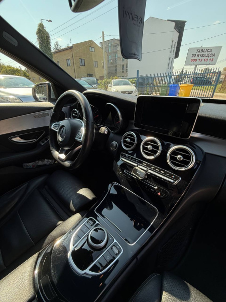 
								Mercedes-Benz Klasa C AMG-line full									