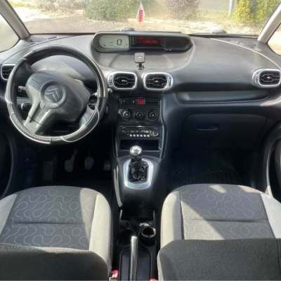 
								Citroen C3 Picasso full									