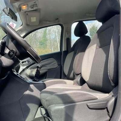 
								Citroen C3 Picasso full									