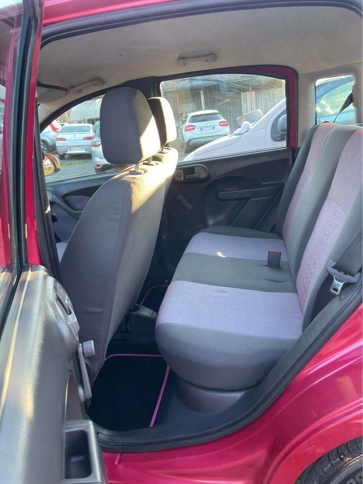 
								Fiat Panda II 1.2 Dynamic full									