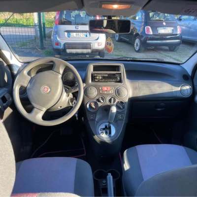 
								Fiat Panda II 1.2 Dynamic full									