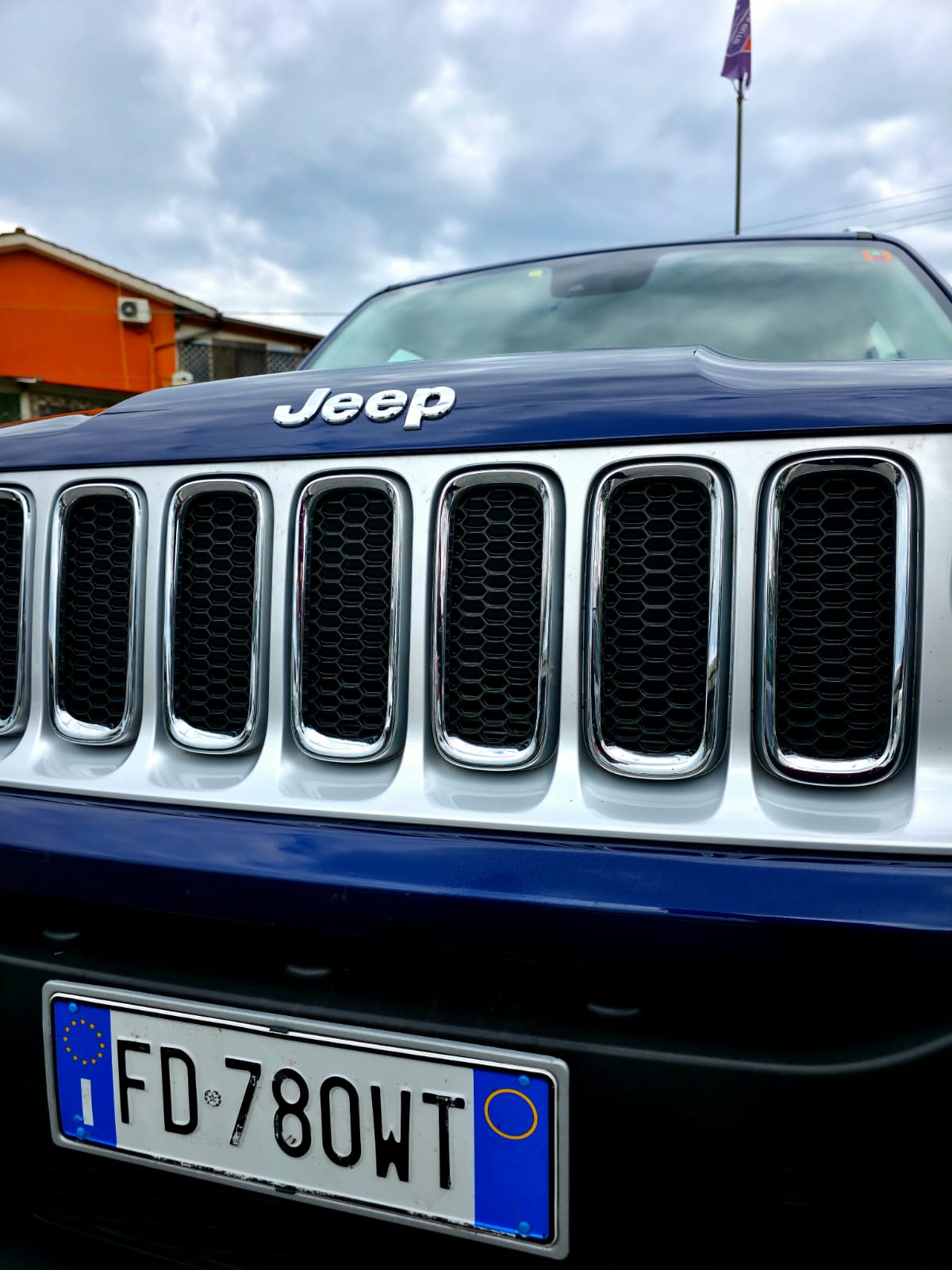 
								JEEP Renegade 2.0 Mjt 140CV full									