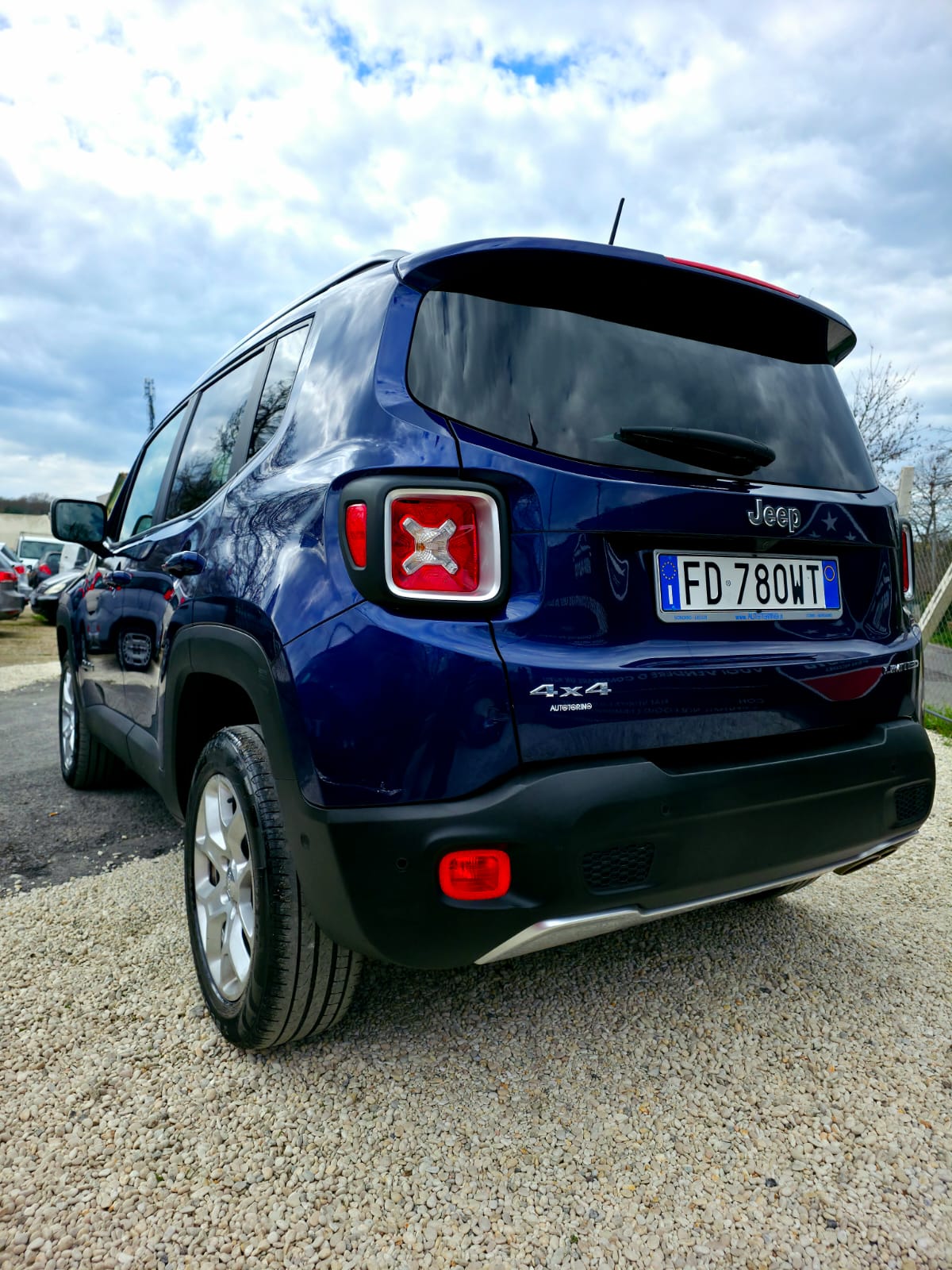 
								JEEP Renegade 2.0 Mjt 140CV full									