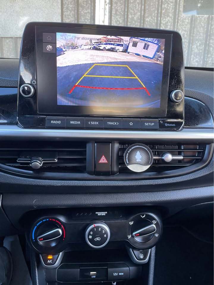 
								KIA Picanto 1.0 full									