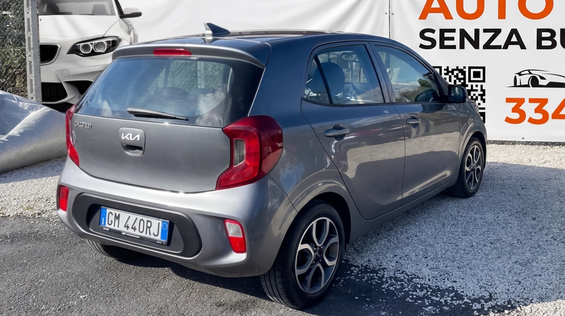 
								KIA Picanto 1.0 full									