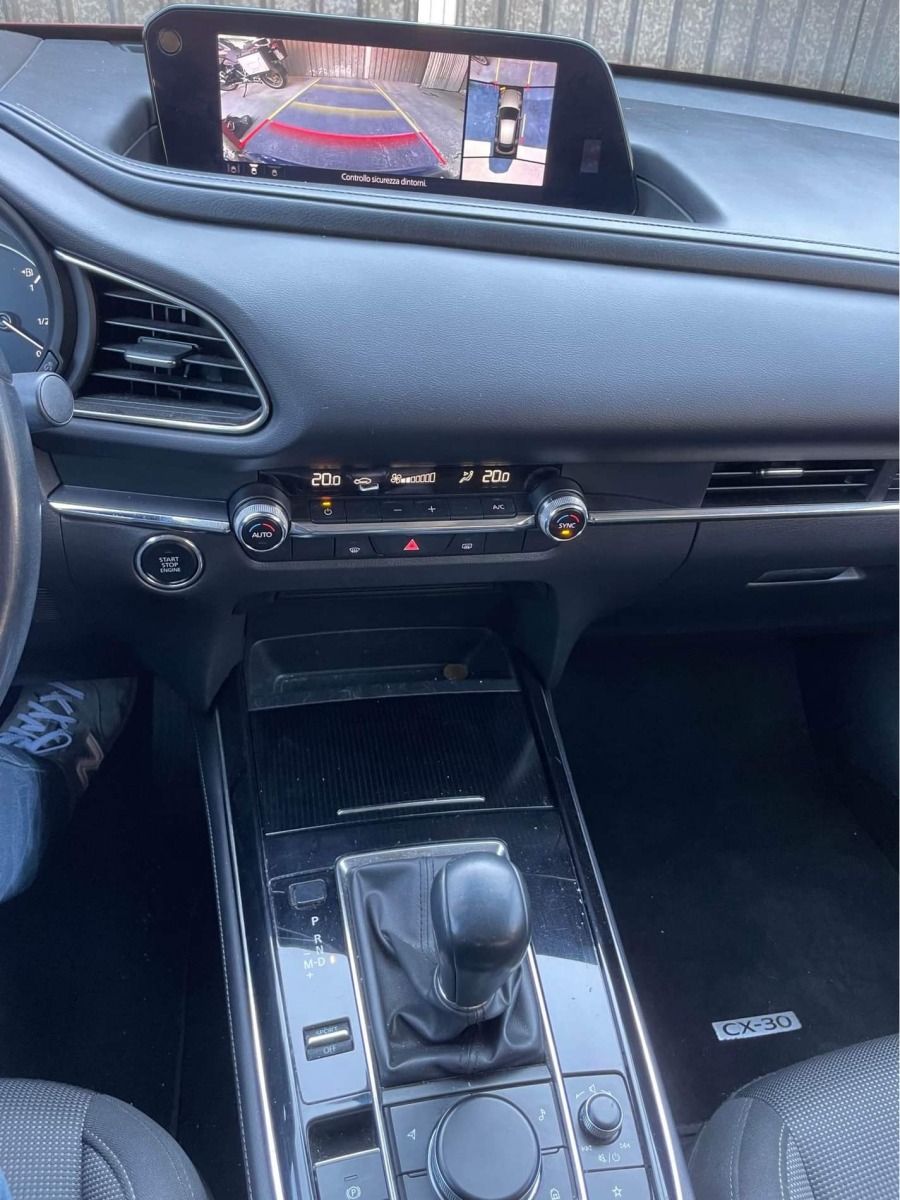 
								MAZDA CX-30 (2022) full									