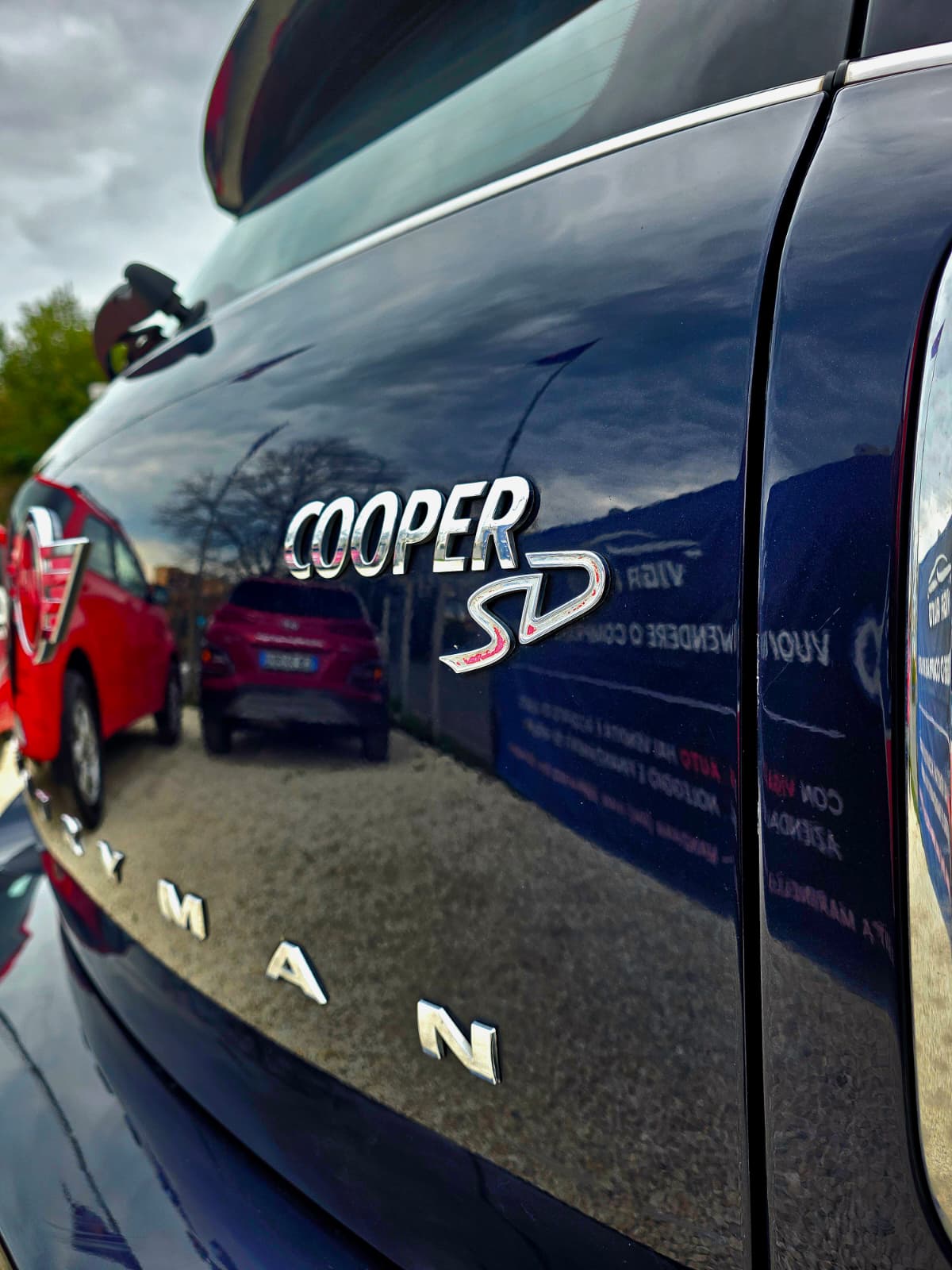 
								MINI Countryman Cooper SD ALL4 full									