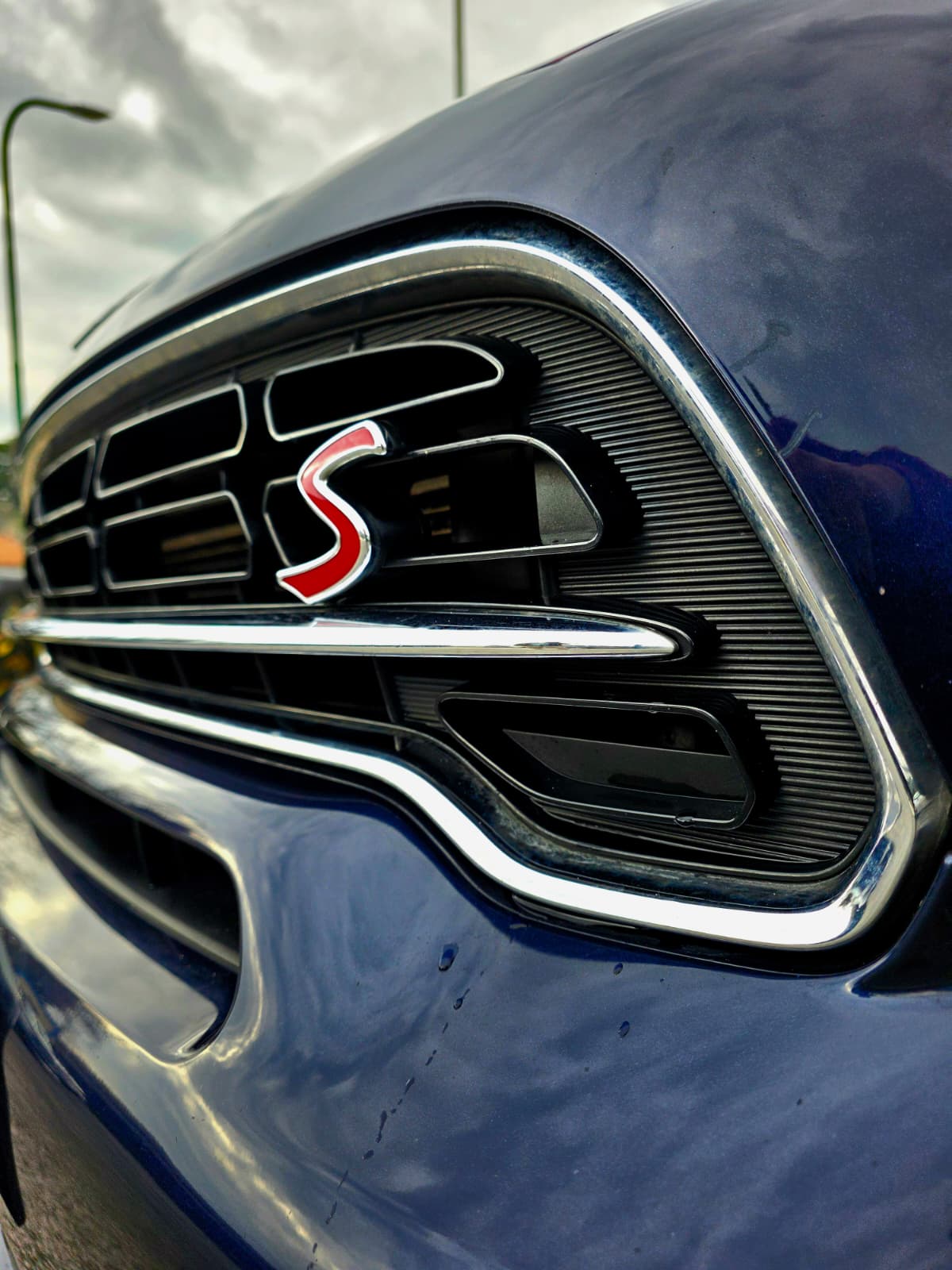 
								MINI Countryman Cooper SD ALL4 full									