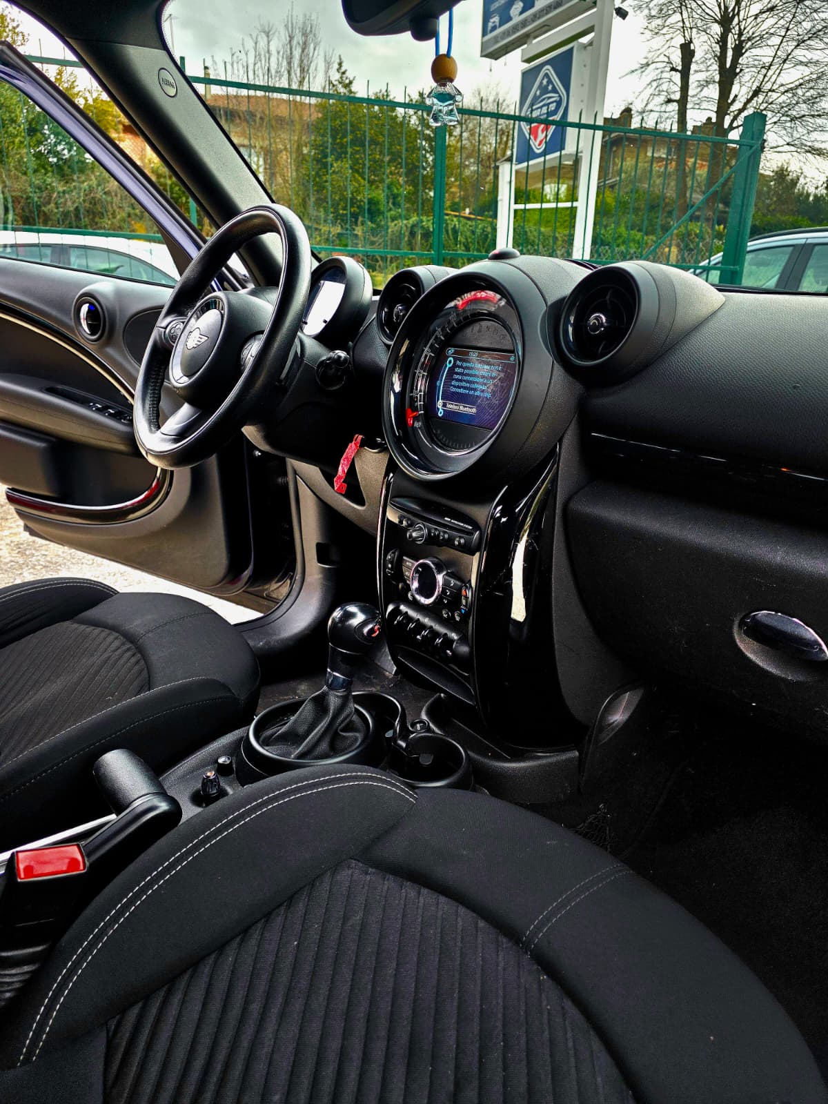 
								MINI Countryman Cooper SD ALL4 full									