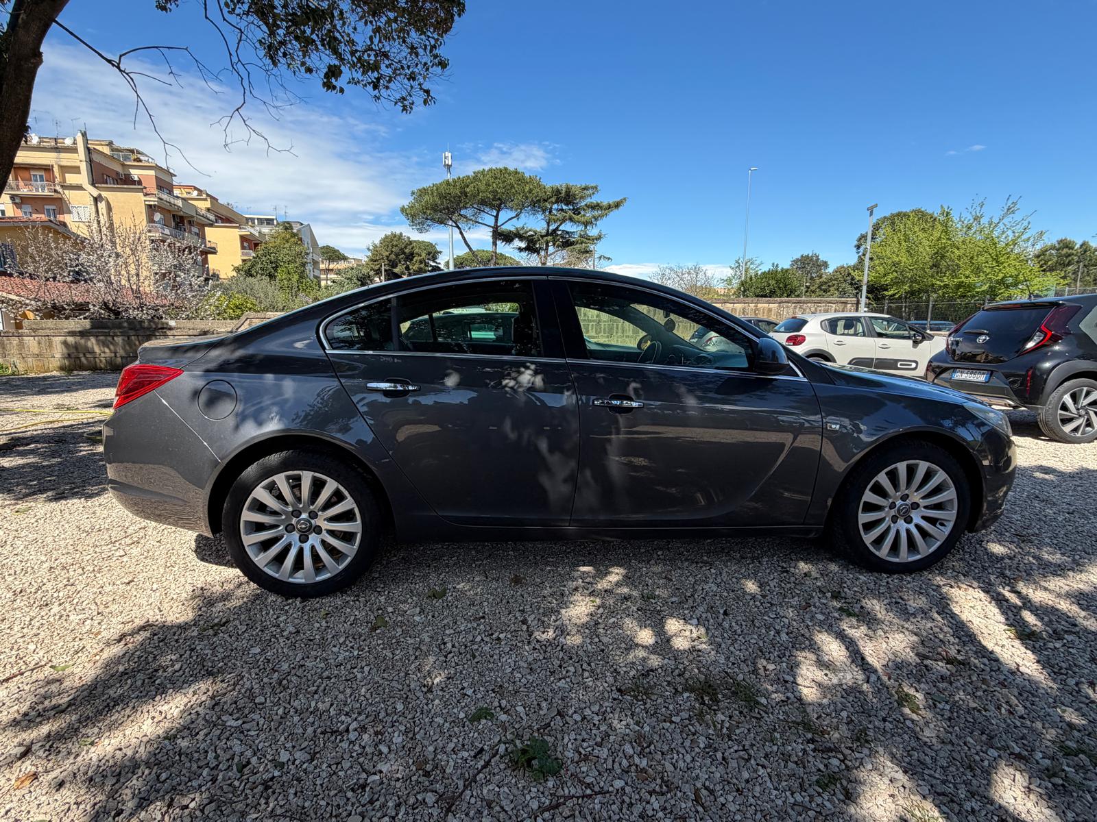 
								Opel Insignia 2.0 CDTI 150 Jahre Opel full									