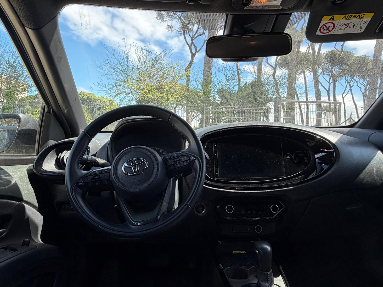 
								Toyota Aygo X 1.0 Lounge full									