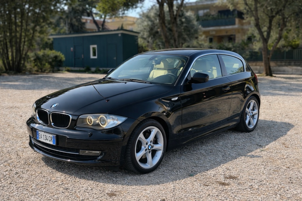 
								BMW 118d 2010 full									