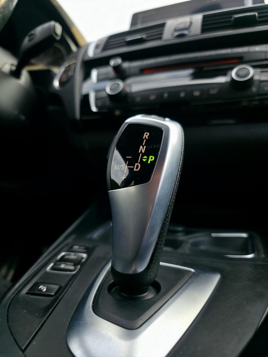 
								BMW 118d M Sport full									