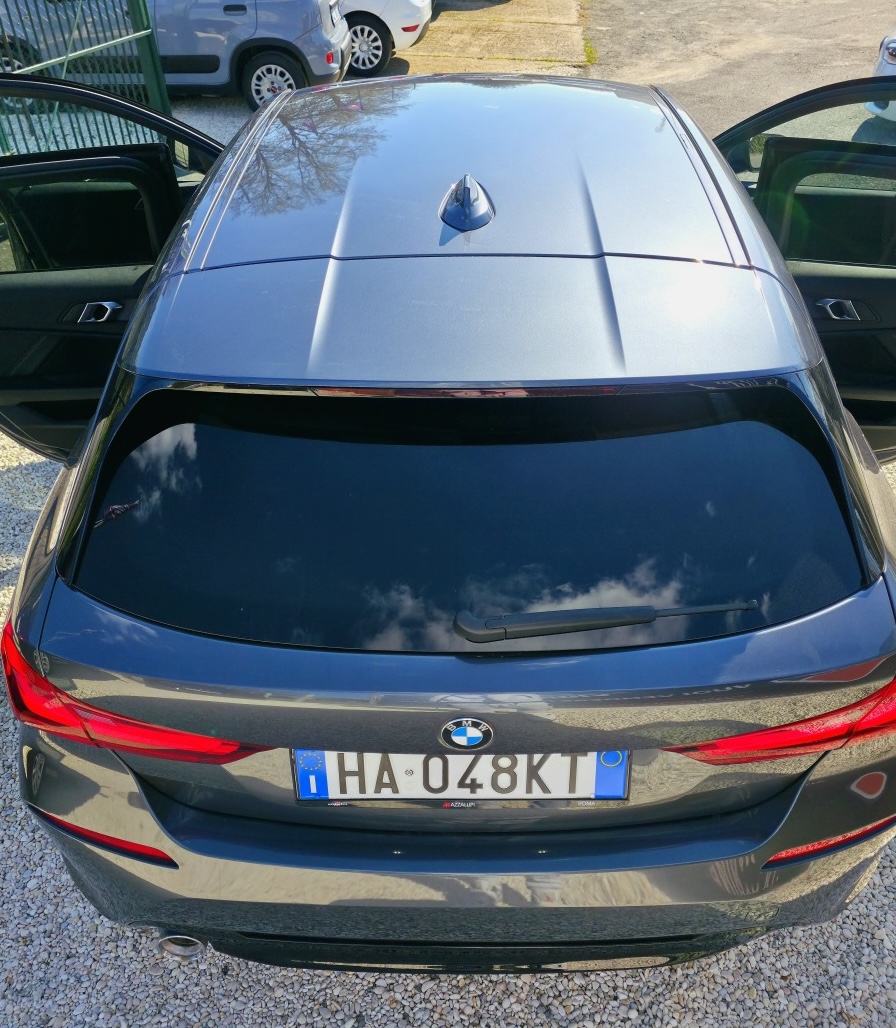 
								BMW Serie 1 116d Colorvision Edition full									