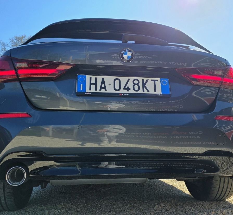 
								BMW Serie 1 116d Colorvision Edition full									