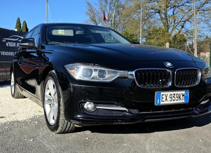 
								BMW serie 316d Touring M sport full									