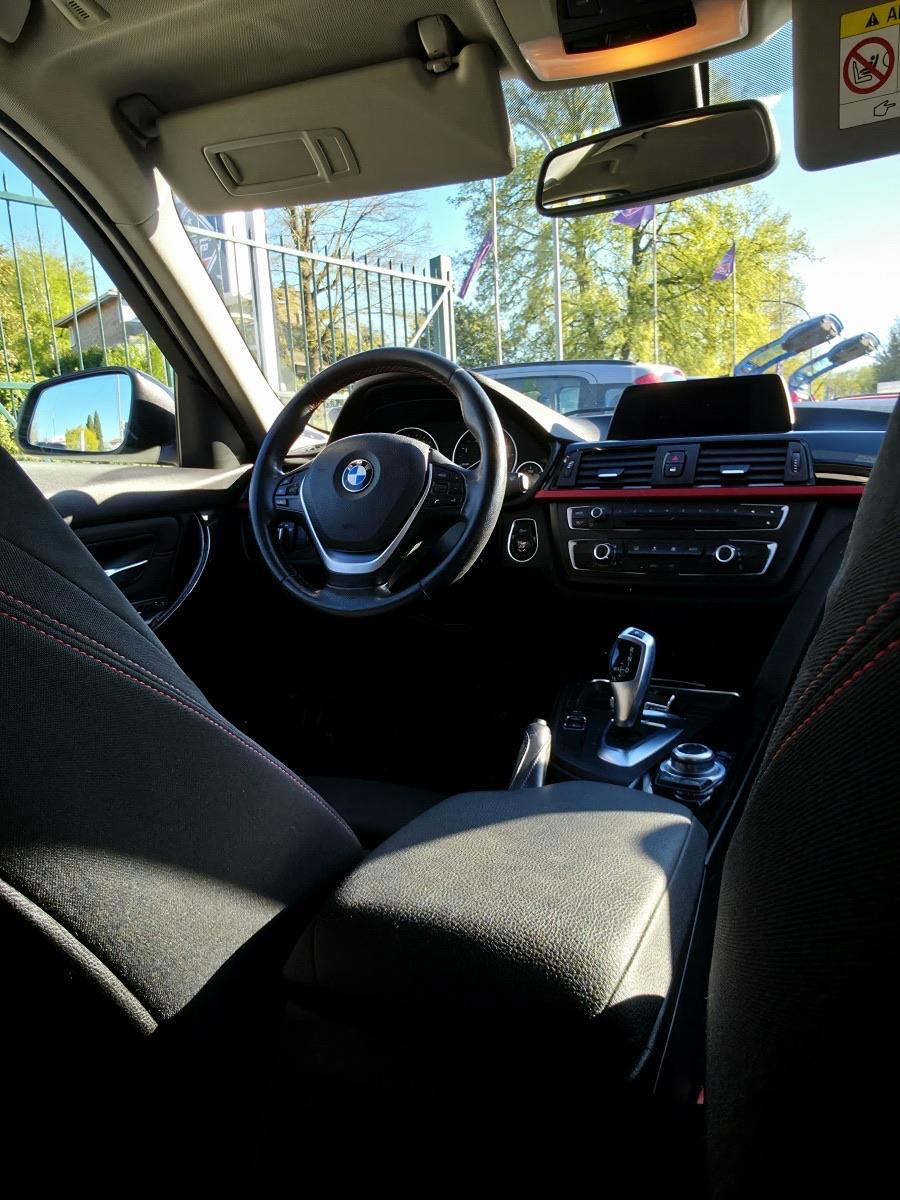 
								BMW serie 316d Touring M sport full									