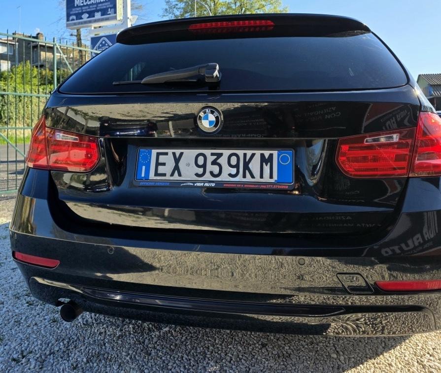 
								BMW serie 316d Touring M sport full									