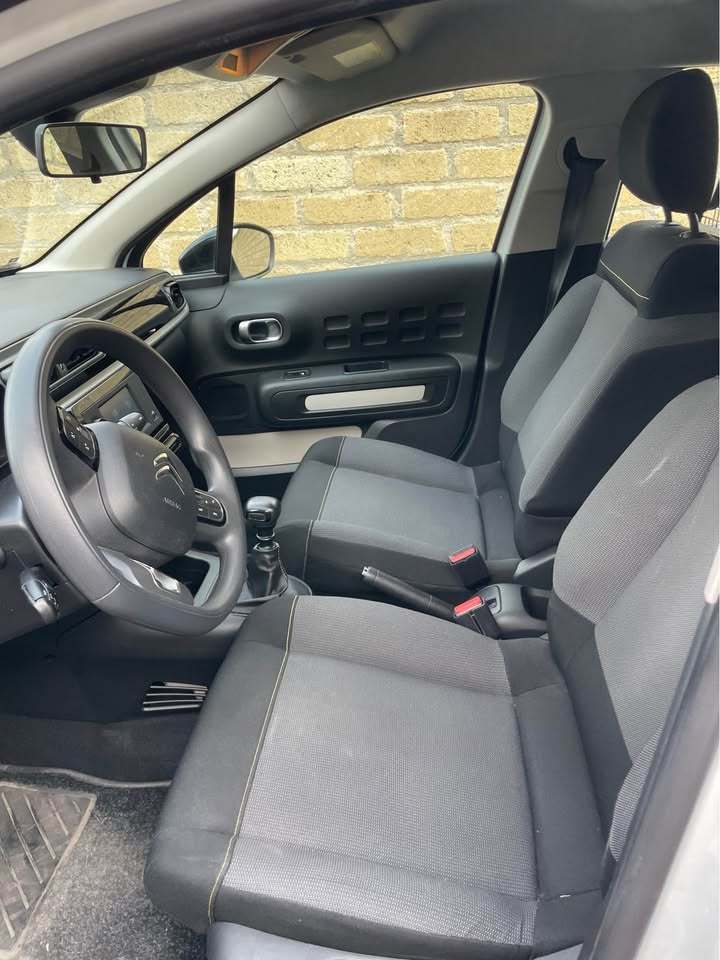 
								Citroen C3 1.5 BLUEHDI full									