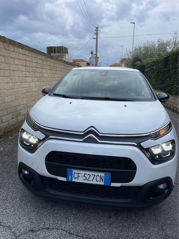 
								Citroen C3 1.5 BLUEHDI full									