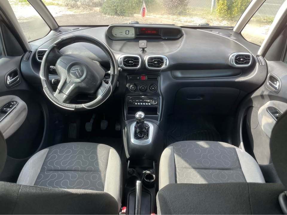 
								Citroen C3 Picasso 1.6 HDi full									