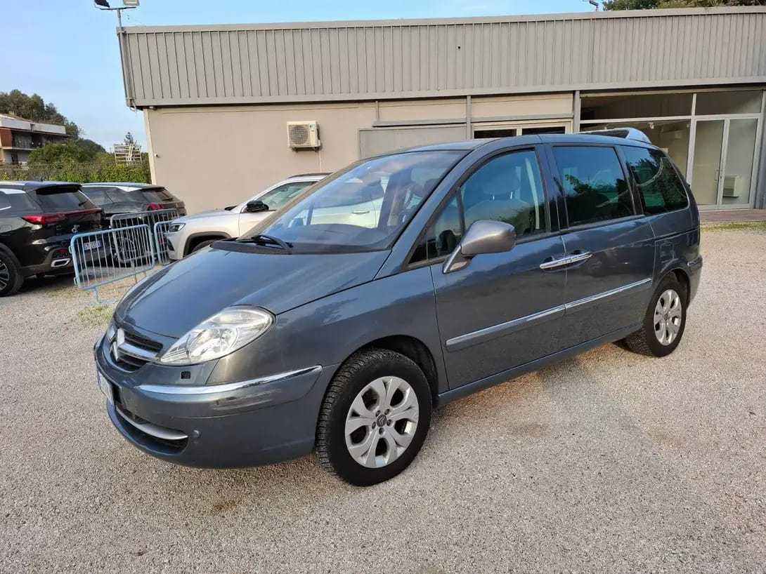 Citroen C8 Seduction 5