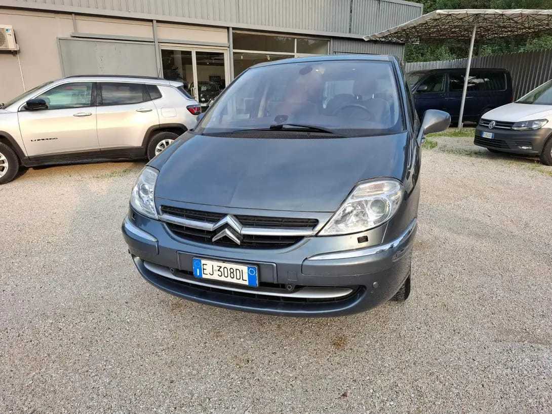 
								Citroen C8 Seduction full									