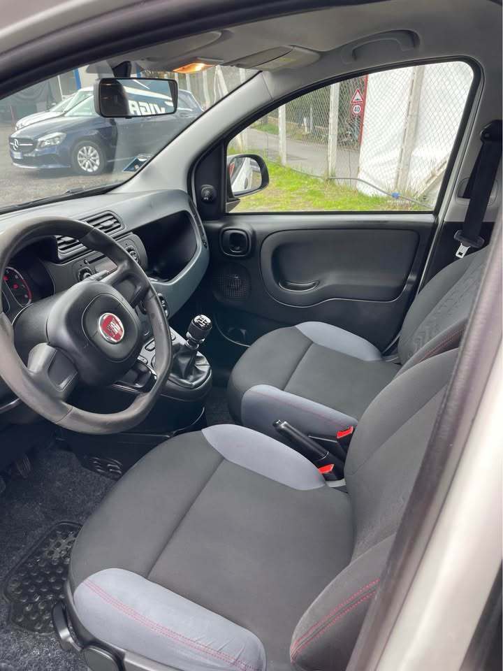 
								FIAT Panda 2018 full									