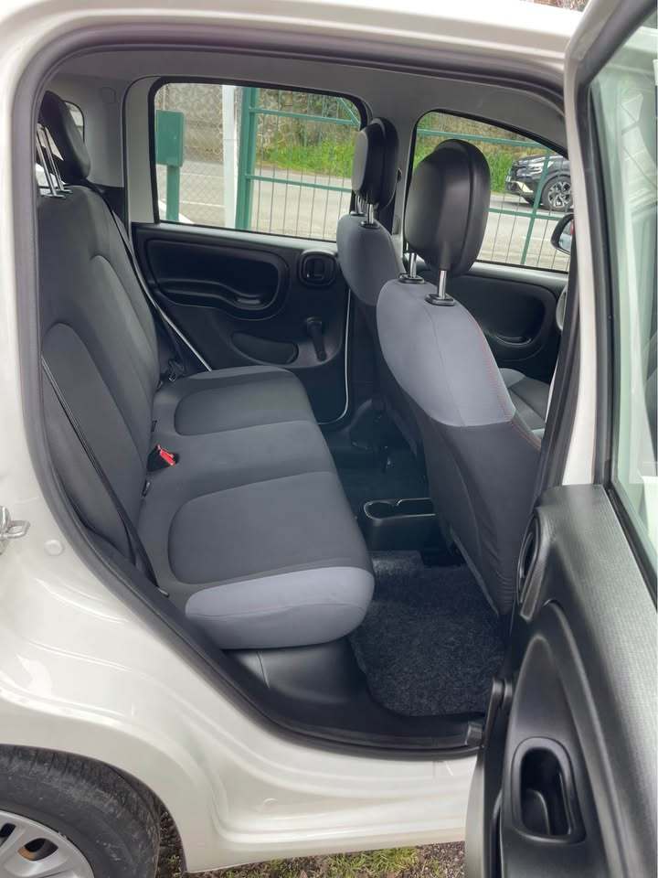 
								FIAT Panda 2018 full									
