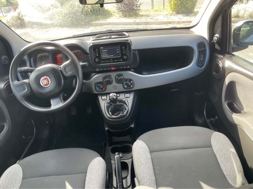 
								FIAT Panda 3a serie Hybrid full									