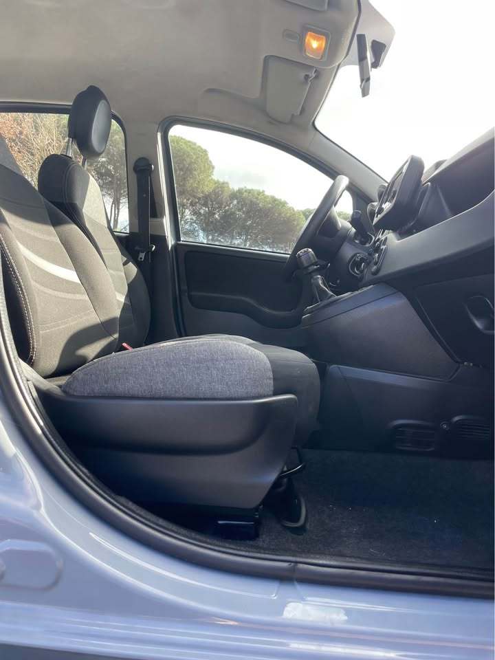 
								FIAT Panda 3a serie Hybrid full									