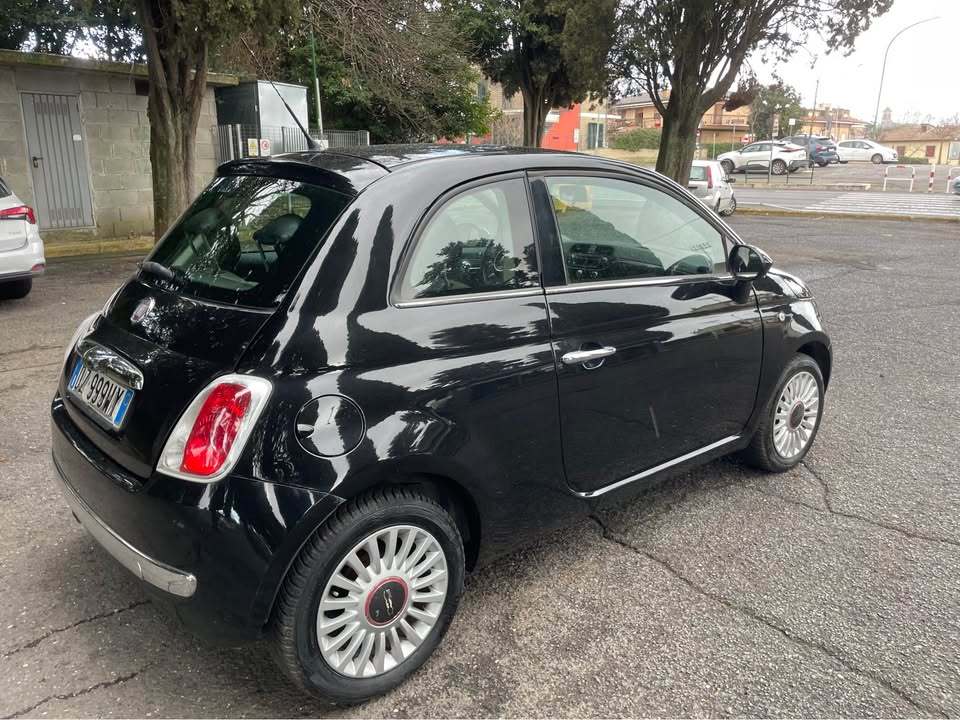 
								Fiat 500 2010 full									