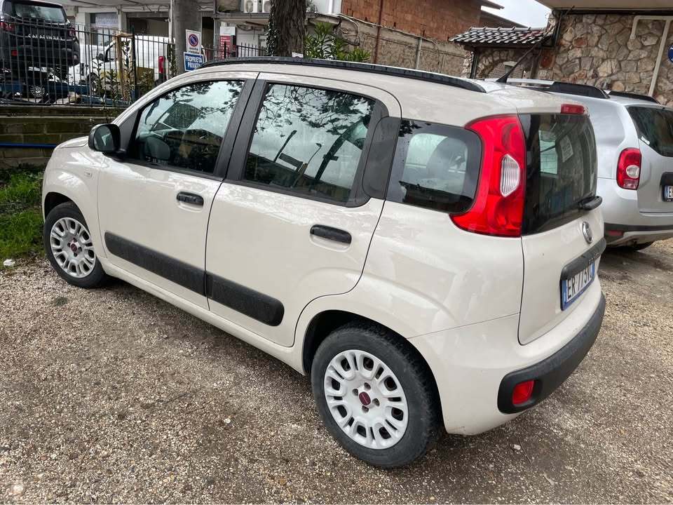 
								Fiat Panda GPL full									
