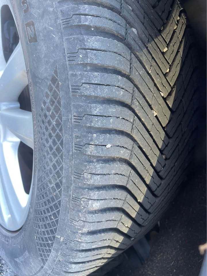 
								FORD Kuga 2a serie 1.5 TDCI full									