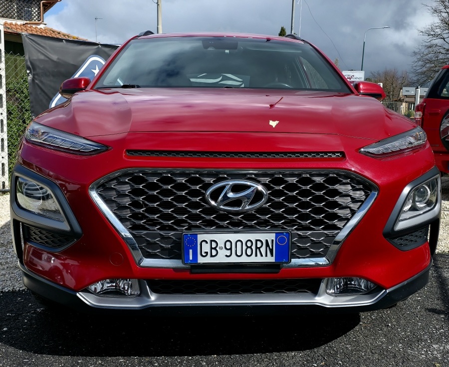 
								HYUNDAI Kona 1.6 CRDI full									