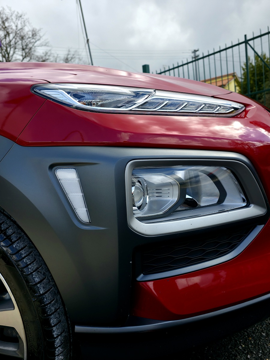 
								HYUNDAI Kona 1.6 CRDI full									