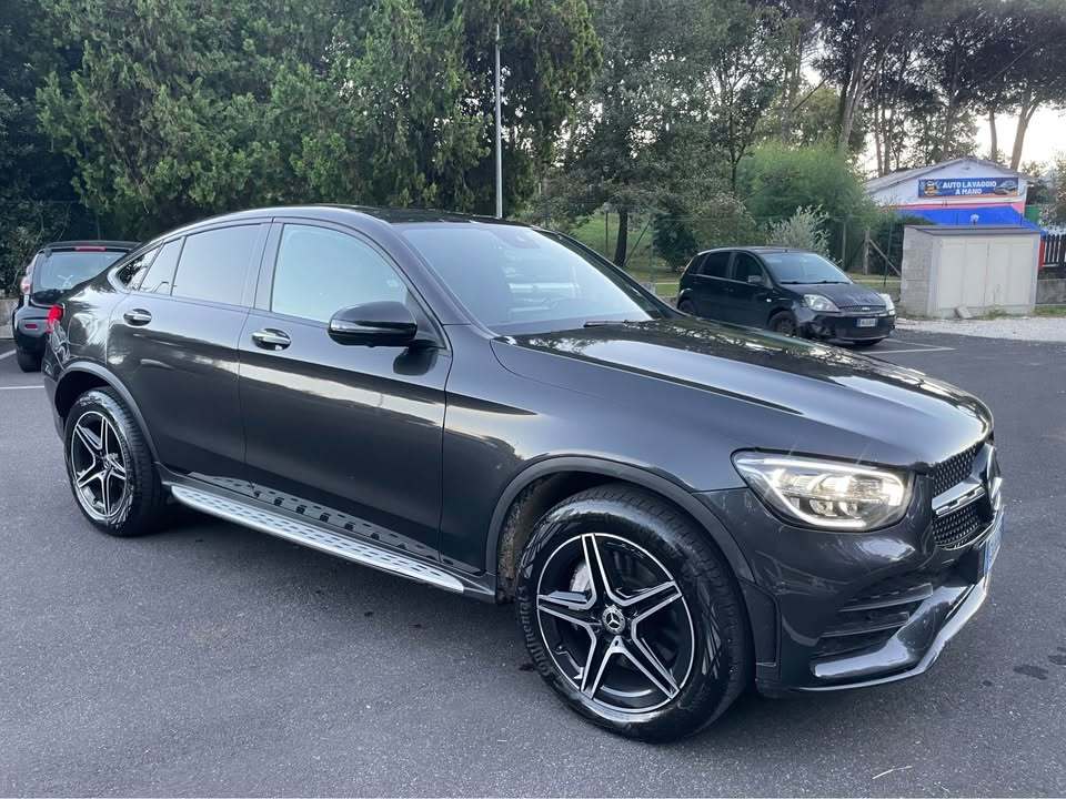 
								MERCEDES GLC Coupe full									