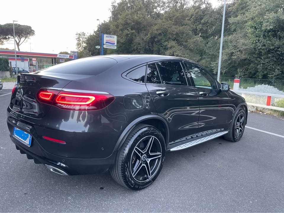 
								MERCEDES GLC Coupe full									