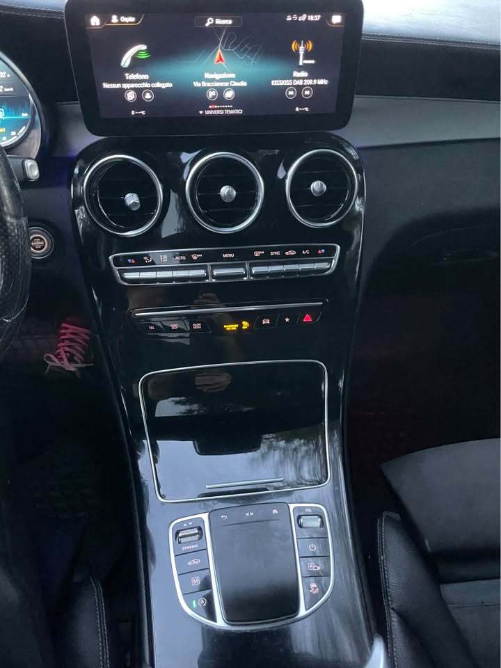 
								MERCEDES GLC Coupe full									