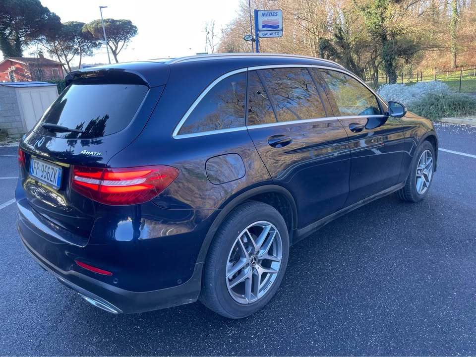 
								MERCEDES GLC 2018 full									