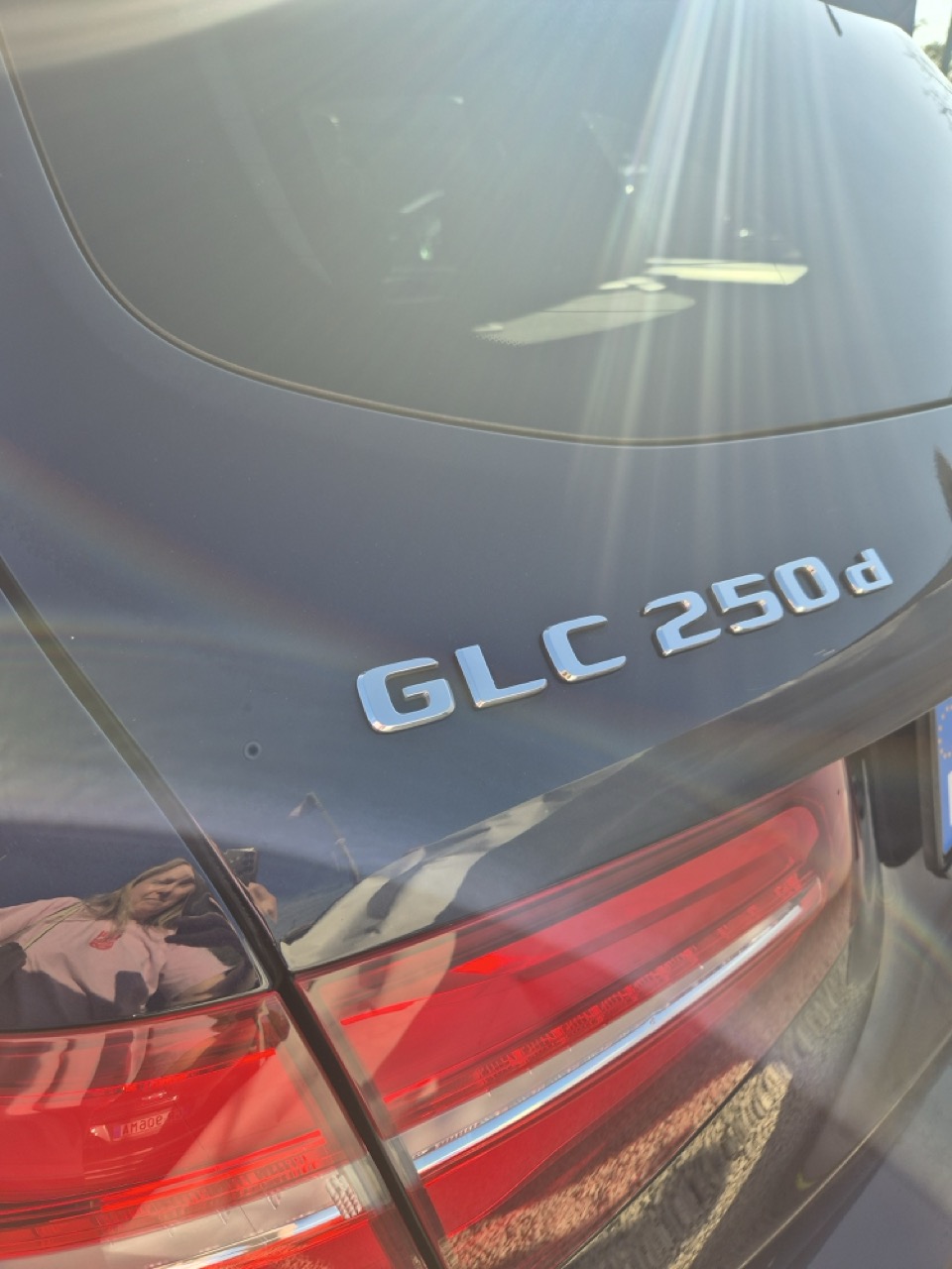 
								Mercedes-Benz GLC 250d 4MATIC Exclusive full									