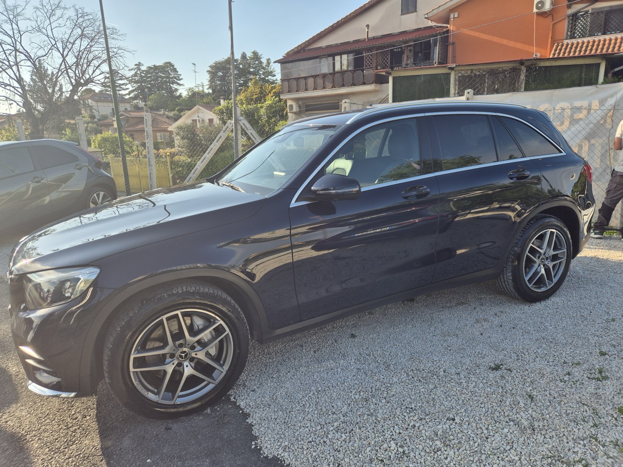 
								Mercedes-Benz GLC 250d 4MATIC Exclusive full									