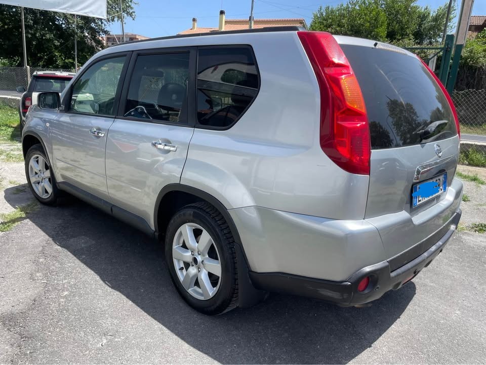 
								NISSAN X-Trail 4X4 full									