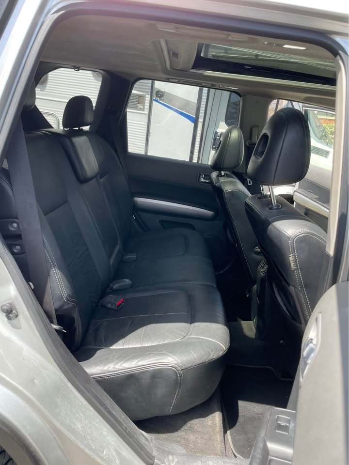 
								NISSAN X-Trail 4X4 full									