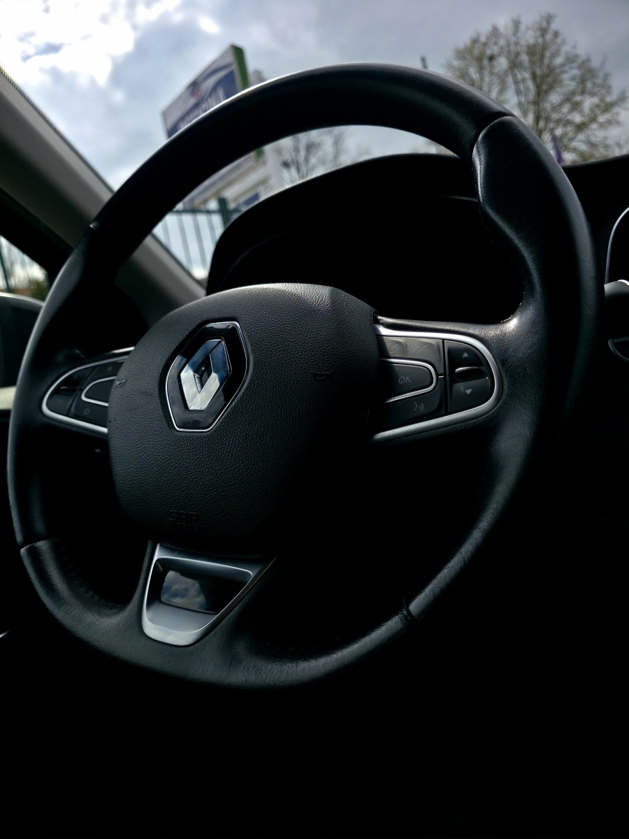 
								Renault Megane Sporter full									