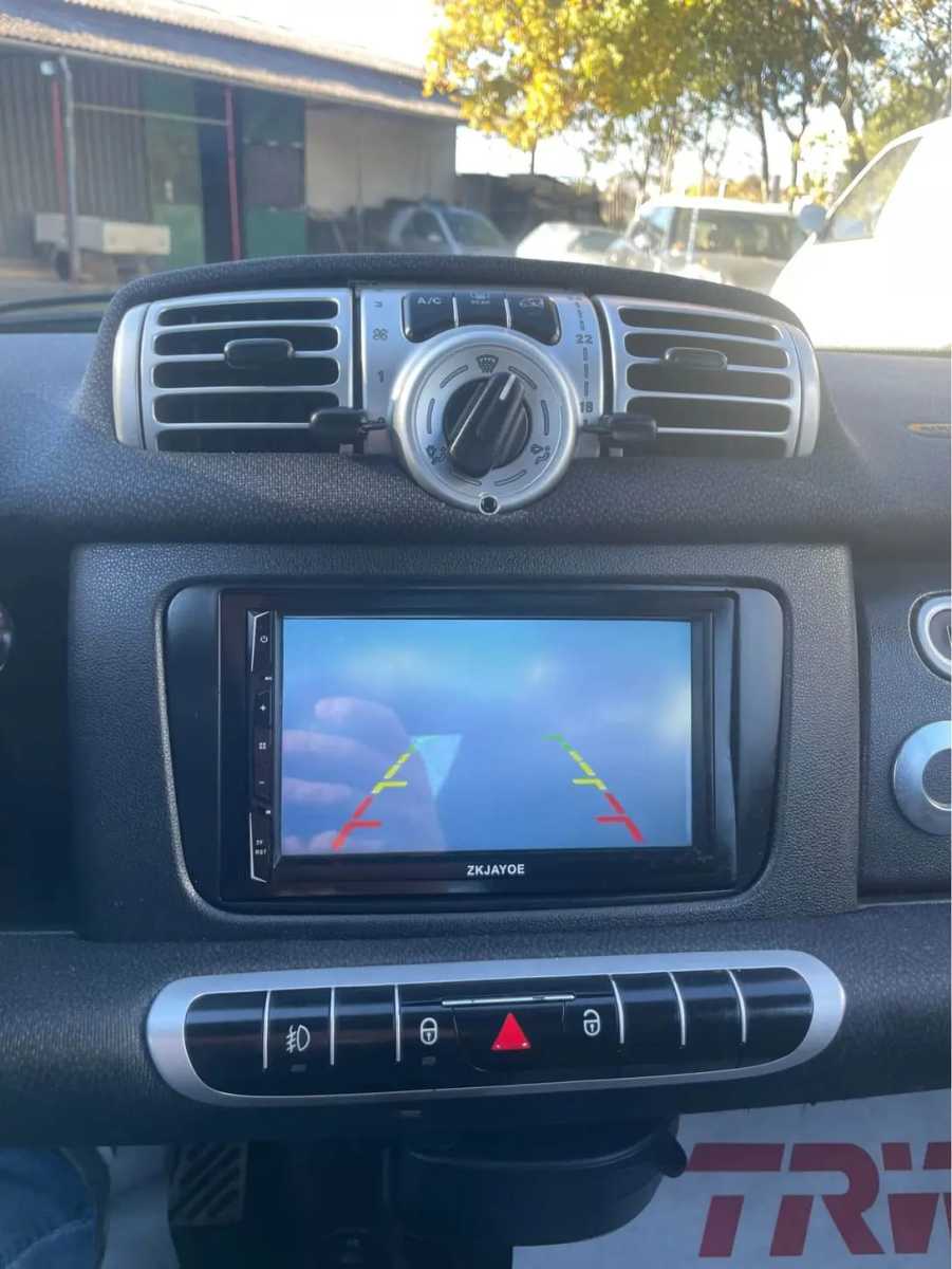 
								Smart Fortwo Coupè 1.0 full									