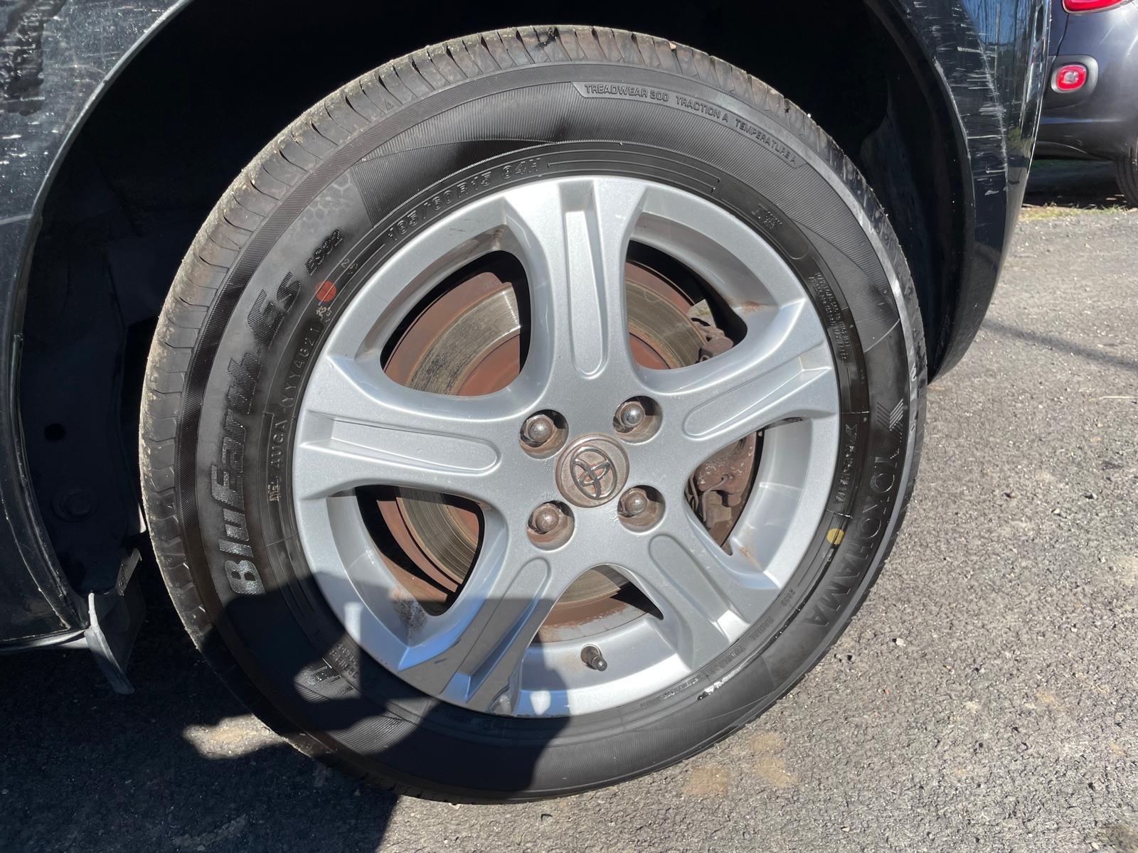 
								Toyota Yaris Now full									