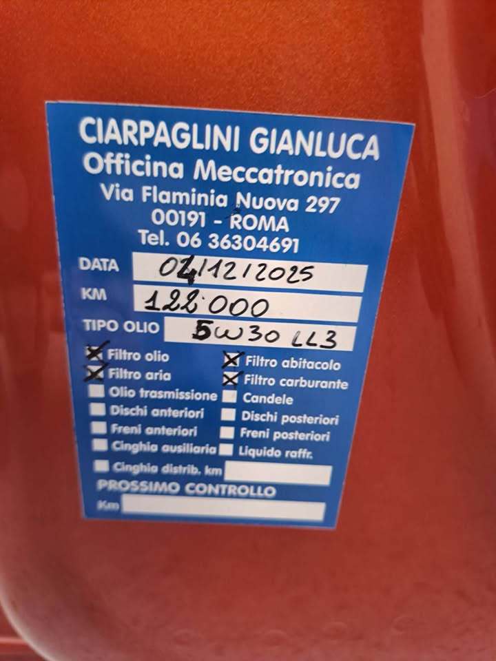 
								Volkswagen Polo 6 serie full									